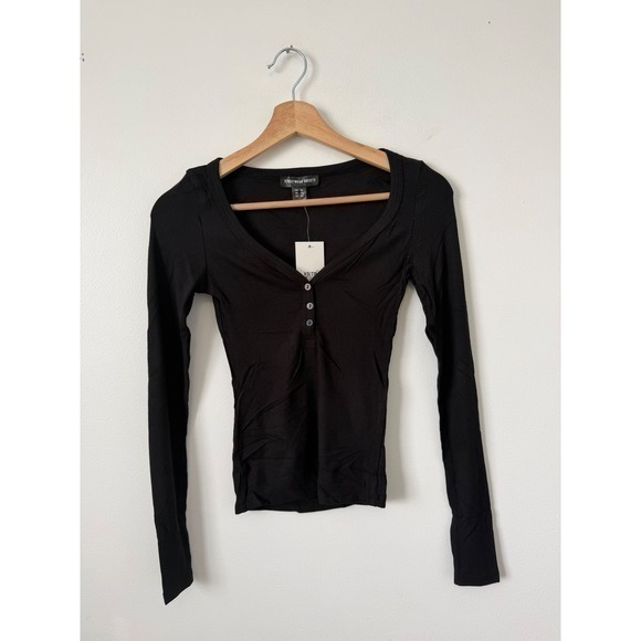 Streetwear Society Tops - Streetwear Society Women's Ribbed Long Sleeve V-Neck Shirt Pack – Black Size S